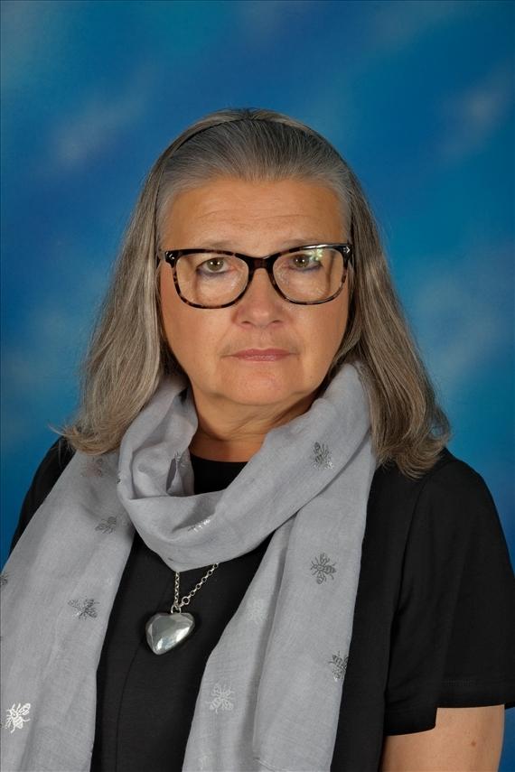 Mrs Coumbe Year 5/6 Toucans